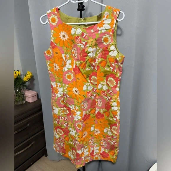 Lizgolf Textured Dress - Picture 1 of 4